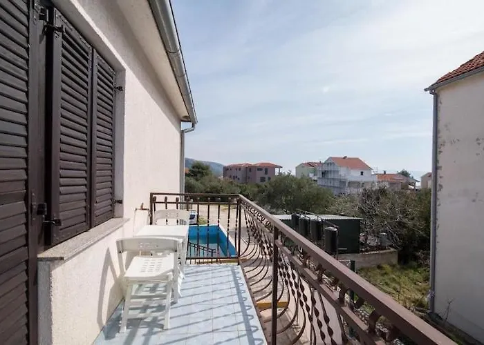Fidelis - Two Bedroom With Terrace And Garden View 7 公寓 特罗吉尔