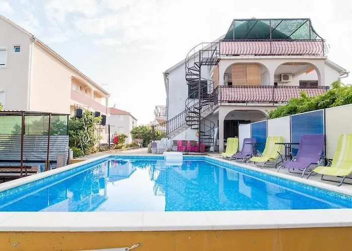 Fidelis - Two Bedroom With Terrace And Garden View 7