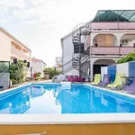 Fidelis - Two Bedroom With Terrace And Garden View 7