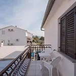 Fidelis - Two Bedroom With Terrace And Garden View 7 アパート *