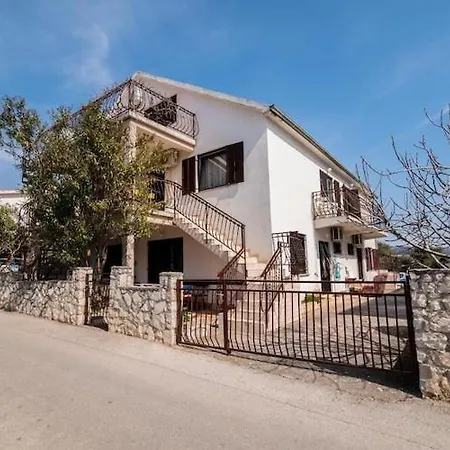 アパート Fidelis - Two Bedroom With Terrace And Garden View 7 トロギール